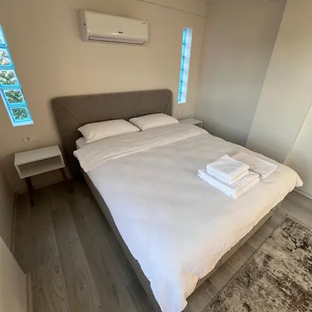 Apartment Baris